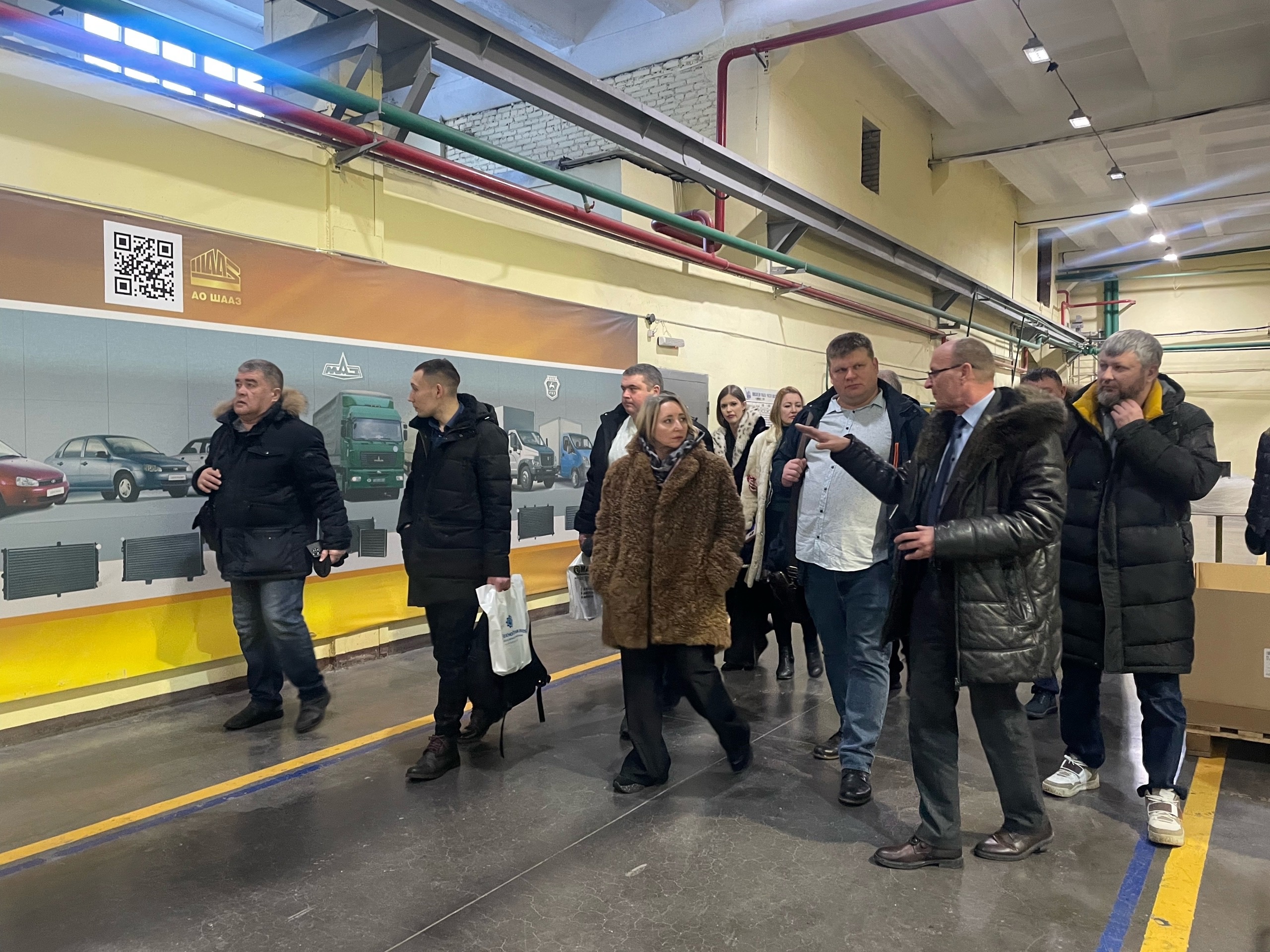 На ШААЗе побывали промышленники Челябинской области